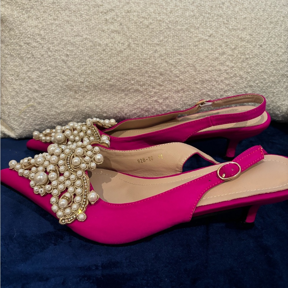 Elegant Pink Slingback Heels with Pearl Embellishments